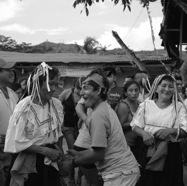 La Fiesta Patronal #peru #amazonia #medicina #selva #advanture #bestphotobw #blackandwhite #bnw #blackandwhitephotography #streetphotographer #anthropologie&hellip;