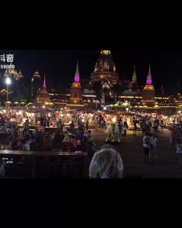 Xishuangbanna, China #beautiful_world #beautifulday️ #happy #travel #travelblogger #travelphotography #travelguide #travelholic #travelling #travel2018 #travel2018 #bnesimppl…