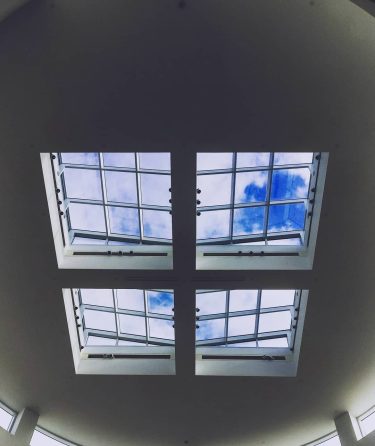 Look up, there is always a way out. ◾◾◾◾◾◾◾◾◾◾◾◾◾◾◾ Los Angeles, California. ©️69thchapter #69thchapter&hellip;