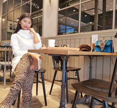 WOOHOOO! It’d friday, guy’s! It’s heavy rain in Seoul, and its awesome . В&hellip;