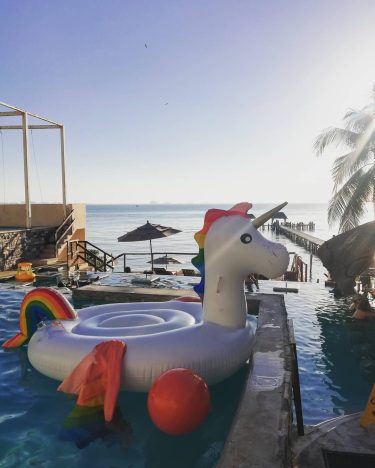 Enjoy life ️ . . . #love #trip #instatravel #instapassport #sea #mexico #bnesimppl #shetravels&hellip;