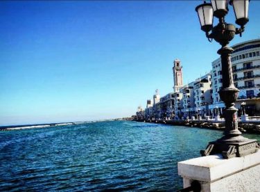 Explore the Unseen #bari #puglia_illife #yallerspuglia #bnesimppl #keepexploring #loves_landscape #lovetheoutdoors #eurotrip #mytinyatlas #shadesofcolours #agameoftones&hellip;