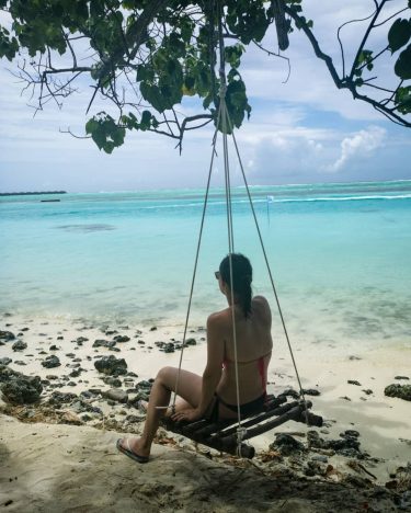 Playa local en Dhiffushi, Maldivas. . Lo que se puede ver a lo lejos&hellip;