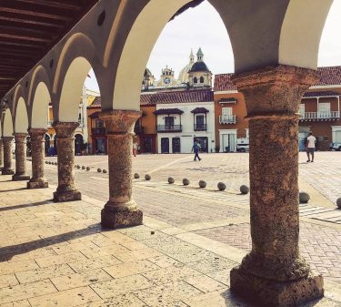 Cada rincón de esta ciudad nos llega de magia. Buen día desde la Plaza…