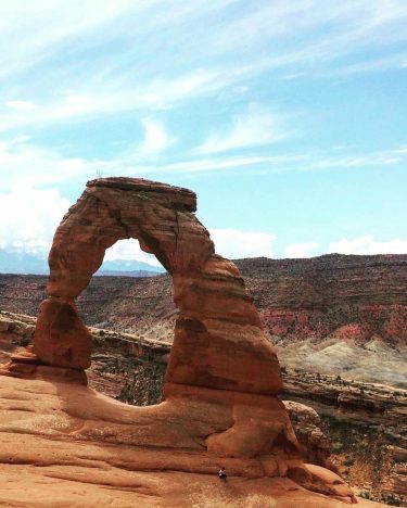 Utah is rad! Check out @katg0esme0w hiking adventures to Arches National Park at !&hellip;
