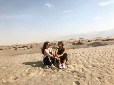 • Always by my side • #friendship #besties #friends #girlsontour #usa #usaontheroad #deathvalley #travelgirls…