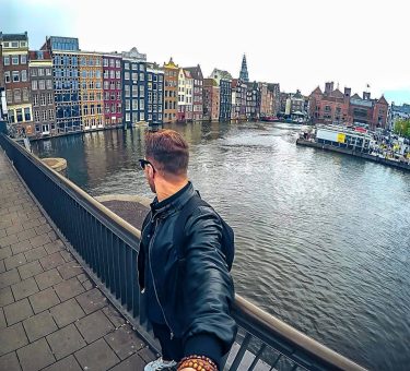Visitez Amsterdam la capitale de la Hollande, une ville renommée dans le monde datant…