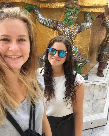 Von Bangkok nach Chiang Mai ~ #newpost #asia #thailand #bangkok #chiangmai #busfahrt #artinparadise #rosiontour&hellip;