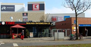 ???????? O Berliner Unterwelten pesquisa locais históricos “underground” e os documenta. Foi fundada em…