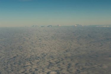 #Pirenei oltre le nuvole . . . #flying #loves_travel #plane #visitsky #visitheart #landscapenature #travelphotography&hellip;