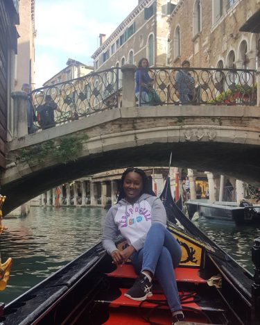 You’re the real MVP! #blackguidetravel #theblacktravelclub #roadto100countries #mywanderlustcalls #passport2pretty #tidnb #ITRAVEL #travelstoke #travelawesome #traveltheworld…