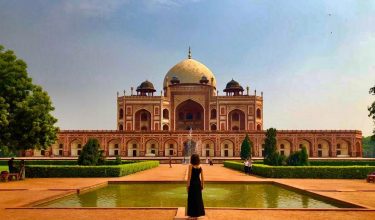 New a surprise! #iamtb #travel #travelrepost #bnesimppl #professionaltraveler #india #india???????? #travelgirl #newdelhi #newdelhiindia #humayunstomb&hellip;
