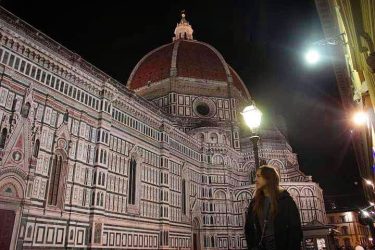 The beautiful Dome of Florence Cathedral at night . . . #florence #beautifulmatters #cityscape…