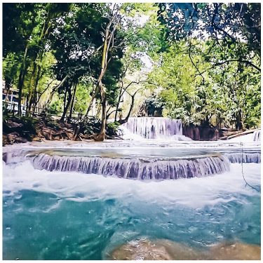 ᴸᴬᴼˢ ↠⠀⠀⠀⠀ ↠ ᴸᵁᴬᴺᴳ ᴾᴿᴬᴮᴬᴺᴳ .⠀ .⠀ #kungsiwasserfall . ⠀ .⠀⠀⠀⠀ #Wanderlust #travelblogger #backpacking…
