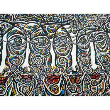 Street Art @ Eastside Gallery #berlin #berlinberlin #berlincity #berlingram @berlin #eastsidegallery #eastsidegalleryberlin #streetart #trippy…