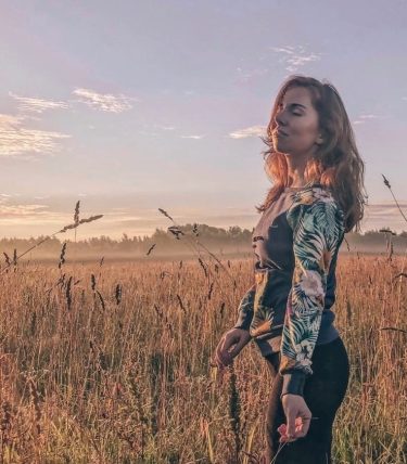 Когда-то давным давно я пробовала поступать в театральный. Порядок прослушивания в любом вузе такой:…
