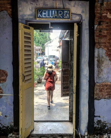 I just follow her to the exit #myadventure #life free #girlstravel #girlvsglobe #lifestyle #travelmore…