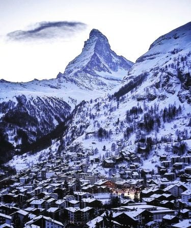 #zermatt #zermattmatterhorn #zermattswitzerland #switzerland #switzerlandtraveller #switzerland.official @ #swissvacations #swiss #switzerland ???????? #naturephotography #mountains #valaiswallis…
