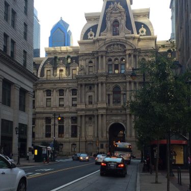Downtown Philadelphia @grandfamilyadventures @grandfamilyadventures @grandfamilyadventures #travel #travelblogger #adventures #relax #luxury #philadelphia #beautiful #travel #vacation…