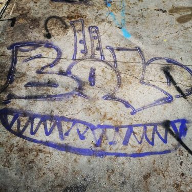 #scrittesuimuri #graffiti #street_art #jj_urbanart #jj_urbex_ #graffitiart #ig_streetart # #streetart #rsa_streetart #ig_graffiti #graffit #graffiti_art #street_art…