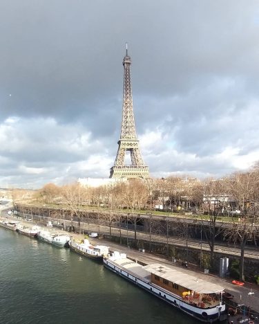 Pict of the day . #paris #travelphotography #travel #communautymanager #community #picture #pictofthedays #palaceblooger #travelblogger…