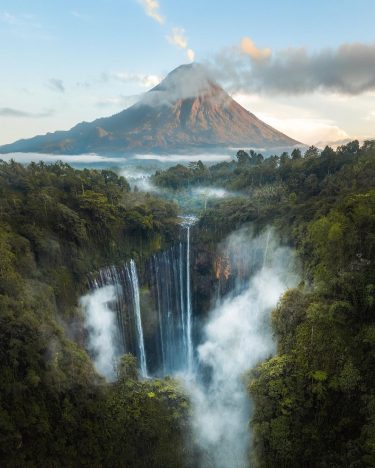 Indonesia is a country with immense beauty. This place looks like a scene out…