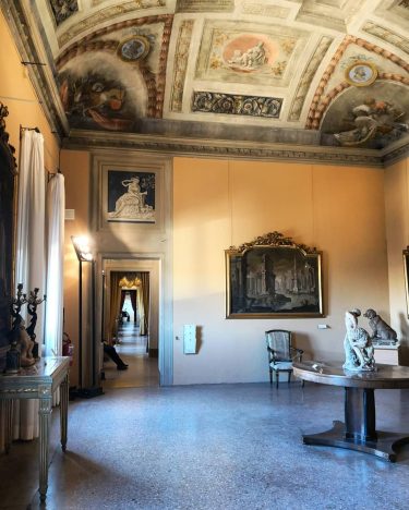 #bologna #bologna_city #bolognainside #succedesoloabologna #bolognawelcome #welcometobologna #volgobologna #bellabologna #igersbologna #igers_bologna #ig_bologna #vivibologna #lamiabologna #mybologna…