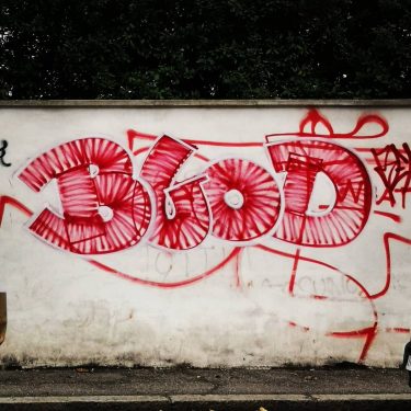 #scrittesuimuri #graffiti #street_art #jj_urbanart #jj_urbex_ #graffitiart #ig_streetart # #streetart #rsa_streetart #ig_graffiti #graffit #graffiti_art #street_art…