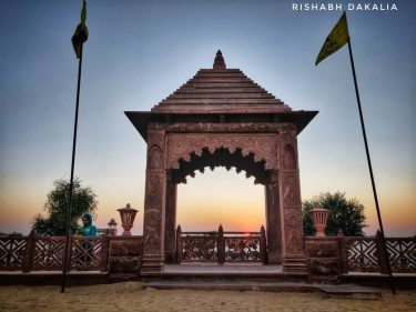 क्षितिज! . . . #campthar #thar #jodhpur #jodhpur_diaries #igersjodhpur #rajasthan_diaries #rajasthantourism #rangeelorajasthan #royalrajasthan #photorupt_rajasthan…