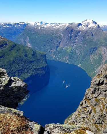 GEIRANGER FIORD FROM 1415 M | Laushornet peak | SUMMER 2018 | 3 pics