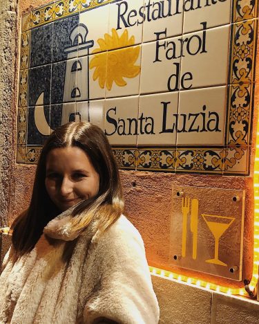 First night in Lisbon and eats at a restaurant with her what can I…