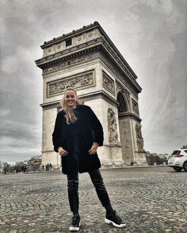 Being in a Paris makes me always so even though it’s so cold and…