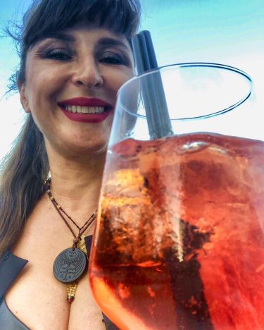 Momento relax post corso???? #wanderlust #wanderlusting #travel #travelblogger #inshot #donneinviaggio #travelphotography #travellers #travelgram #viaggiavventurenelmondo…