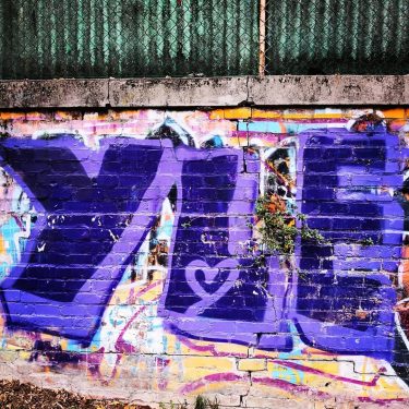 #scrittesuimuri #graffiti #street_art #jj_urbanart #jj_urbex_ #graffitiart #ig_streetart # #streetart #rsa_streetart #ig_graffiti #graffit #graffiti_art #street_art…