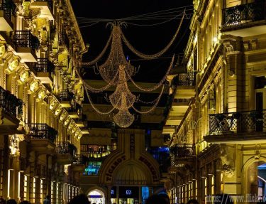 Nizami Street, Baku #azerbaijan #azerbaijani #azerbaijani_gallery #rizwan #travel #travelblogger #travelphotography #travelgram #travelholic #travelguide #travelling…