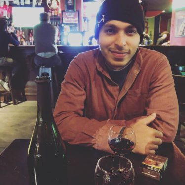 Yesterday night chilling with this guy. Paris night life. #winter #chilling #paris #nightlife #instagood…