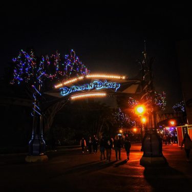 Downtown Disney is an adult playground . . . #fun #andawayshewent #photography #travelwoman #travellingthroughtheworld&hellip;