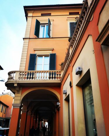 #bologna #bologna_city #bolognainside #succedesoloabologna #bolognawelcome #welcometobologna #volgobologna #bellabologna #igersbologna #igers_bologna #ig_bologna #vivibologna #lamiabologna #mybologna…