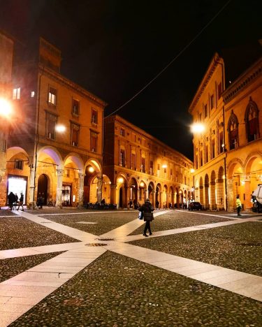 #bologna #bologna_city #bolognainside #succedesoloabologna #bolognawelcome #welcometobologna #volgobologna #bellabologna #igersbologna #igers_bologna #ig_bologna #vivibologna #lamiabologna #mybologna…