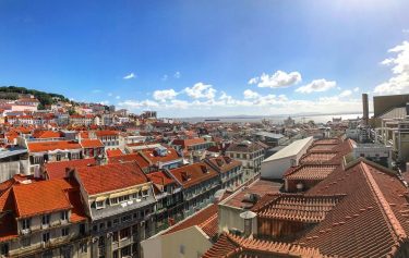 #lisbon #portugal #葡萄牙 #lisbonportugal #travel #backpackers #adventuretime #背包客 #igersportugal #igerportugal #iamtb #travelrepost #bnesimppl #portugaltravel…