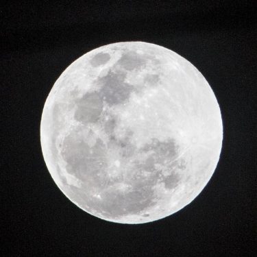 Creo que estalló el sensor pero lo intenté #luna #explore #eclipse #instagood #instaday #instafine…