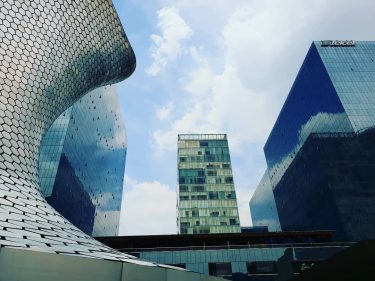 #archidaily #architectures #architect #architecturephotography #architecture_view #architects #architecturelovers #architectures #visualart #visualsoflife #visuals #wonderlust #bucketlist #travelwithme…