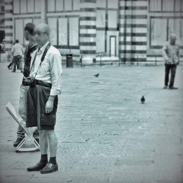 #fotoartistiche #bnesimppl #fotartplgz #pierluigizag Edited with: @carbonblackandwhite _ #urban #urbanart #urbanoutfitters #urbandecay #urbangangfamily #urbanexploration…