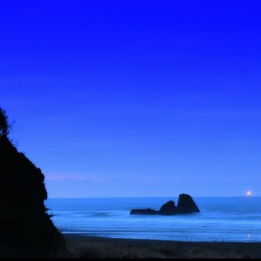 Copalis Rock at twilight #magical #unreal #pinchme #TBT #bnesimppl