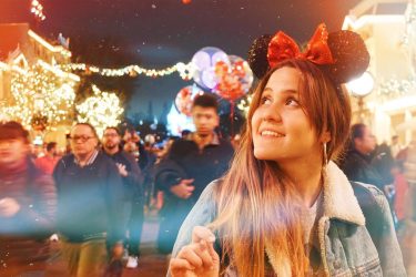 . . . . #Disneyland #disneylandcalifornia #lights #theswordinthestone #travel #traveling #wanderlust #girl #lifestyle…