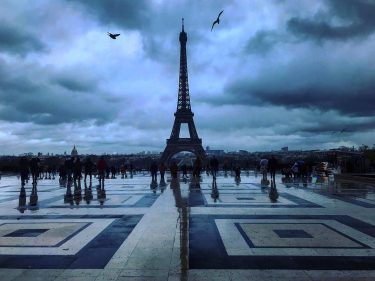 Birds flyin’ high . . . #instatravel #travelgram #instago #clouds #lights #birds #skies #passportready…