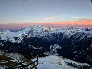 Dolomitiche! #dolomiti #nofilter #sunset #mountain #lovemountains #italia #valdifassa #genteinviaggio #mytrip #mytravel #travel #picoftravel #travelgirl…