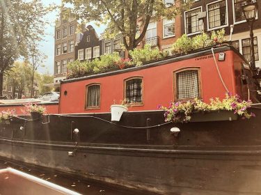 Floating through life on picturesque rivers on houseboats in perfect cities across the world.…