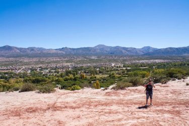 [ES] Andando por #Humahuaca ???????? ️. . . [EN] Walking Humahuaca. . #quebradadehumahuaca #jujuy&hellip;