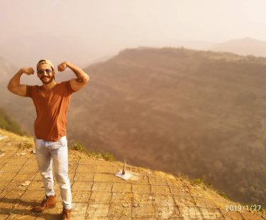 #travel #travelblogger #lonavla #actor #malemodels #indianmalemodels #asianmalemodel #ﬁtness #fitindia #malehunks #bnesimppl #moutain #proudindian???????? #proudtobehimachali…